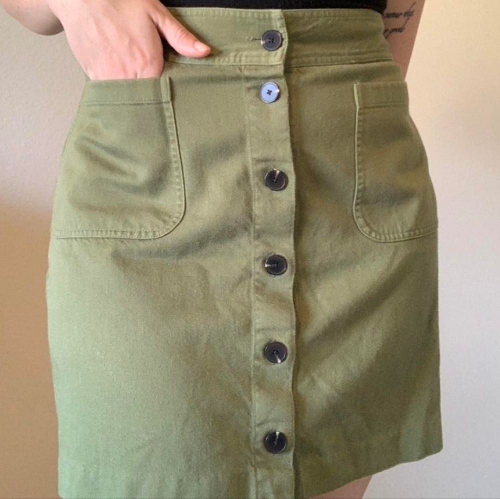 Madewell Station Olive Green Front Button Mini Skirt Size 14 - Picture 8 of 10